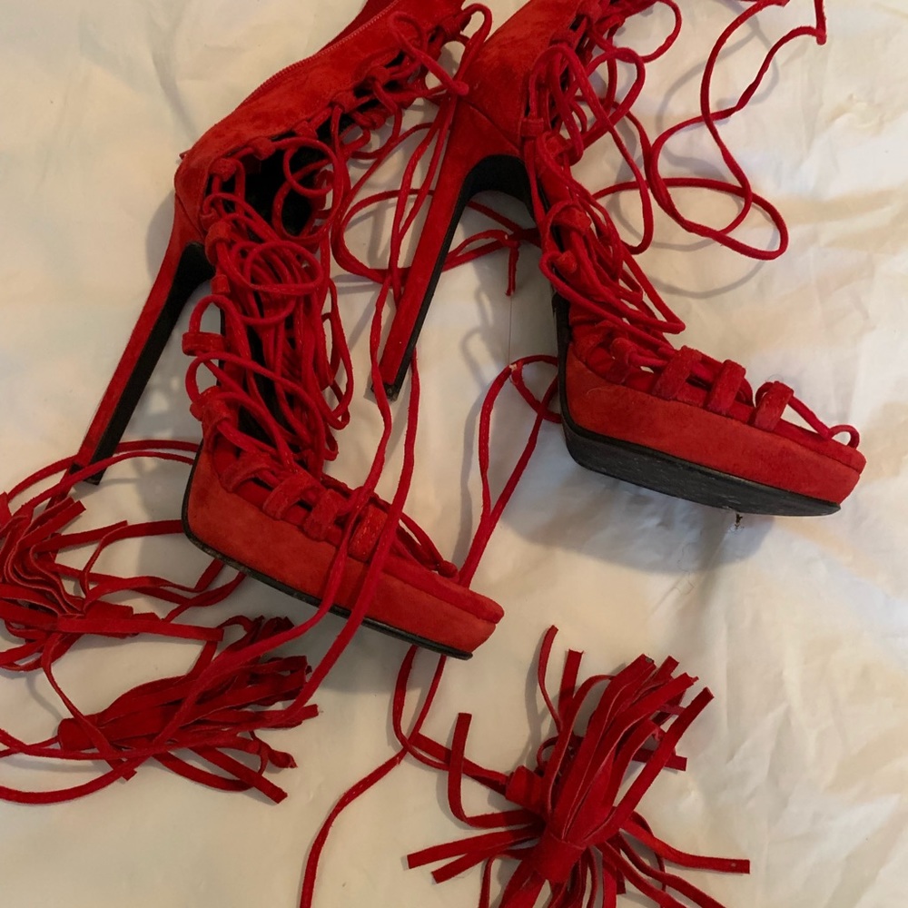 Sandals - Picture 2 of 4